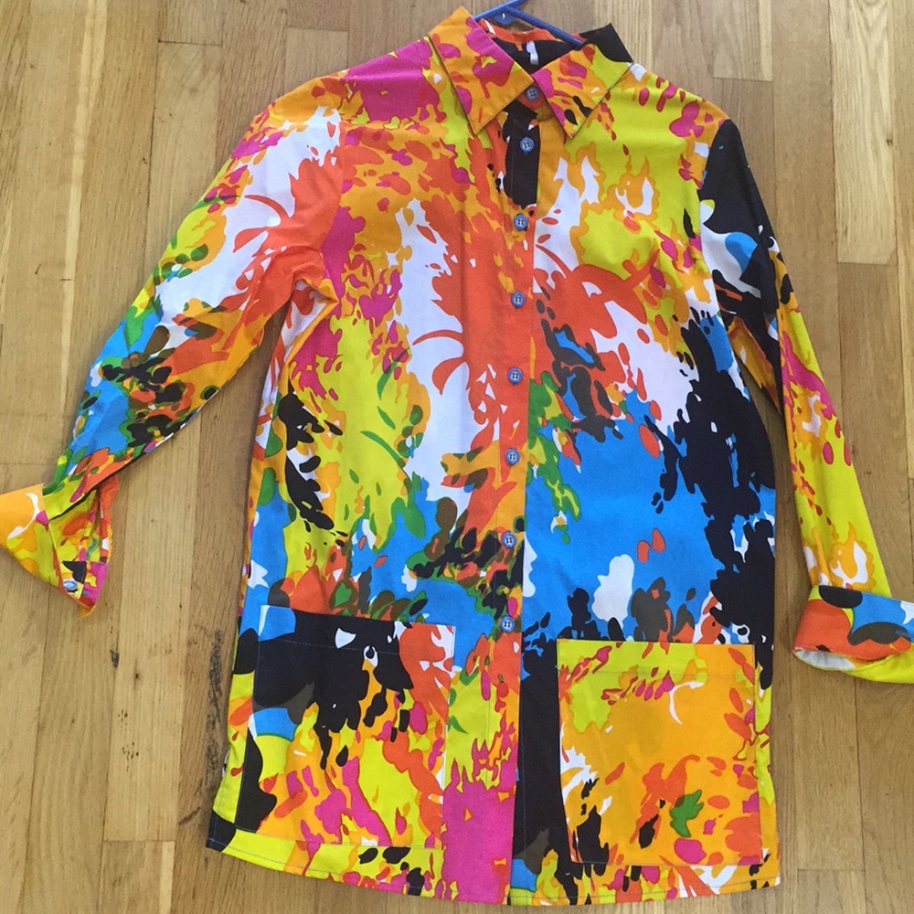 Pleats Collection size small button shirt